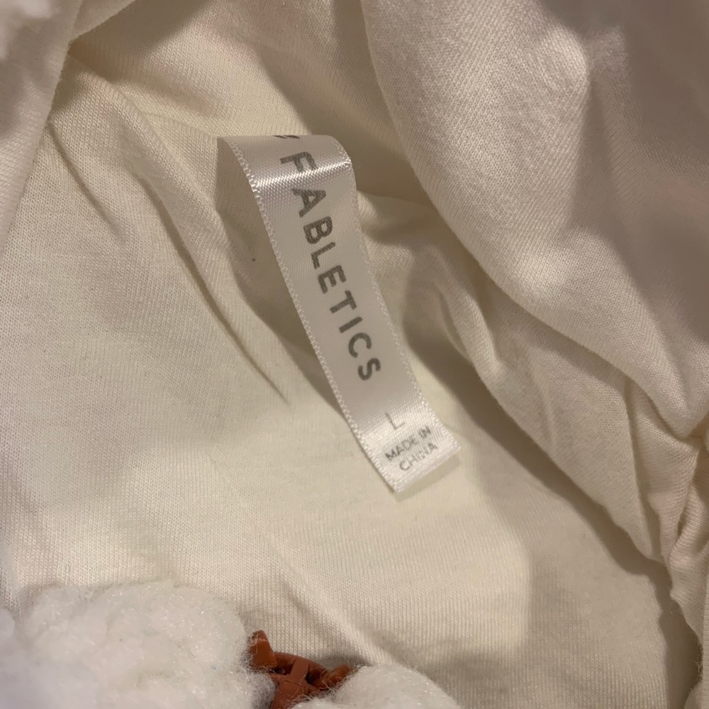 Fabletics Sherpa jacket Size‎ Large - image 5